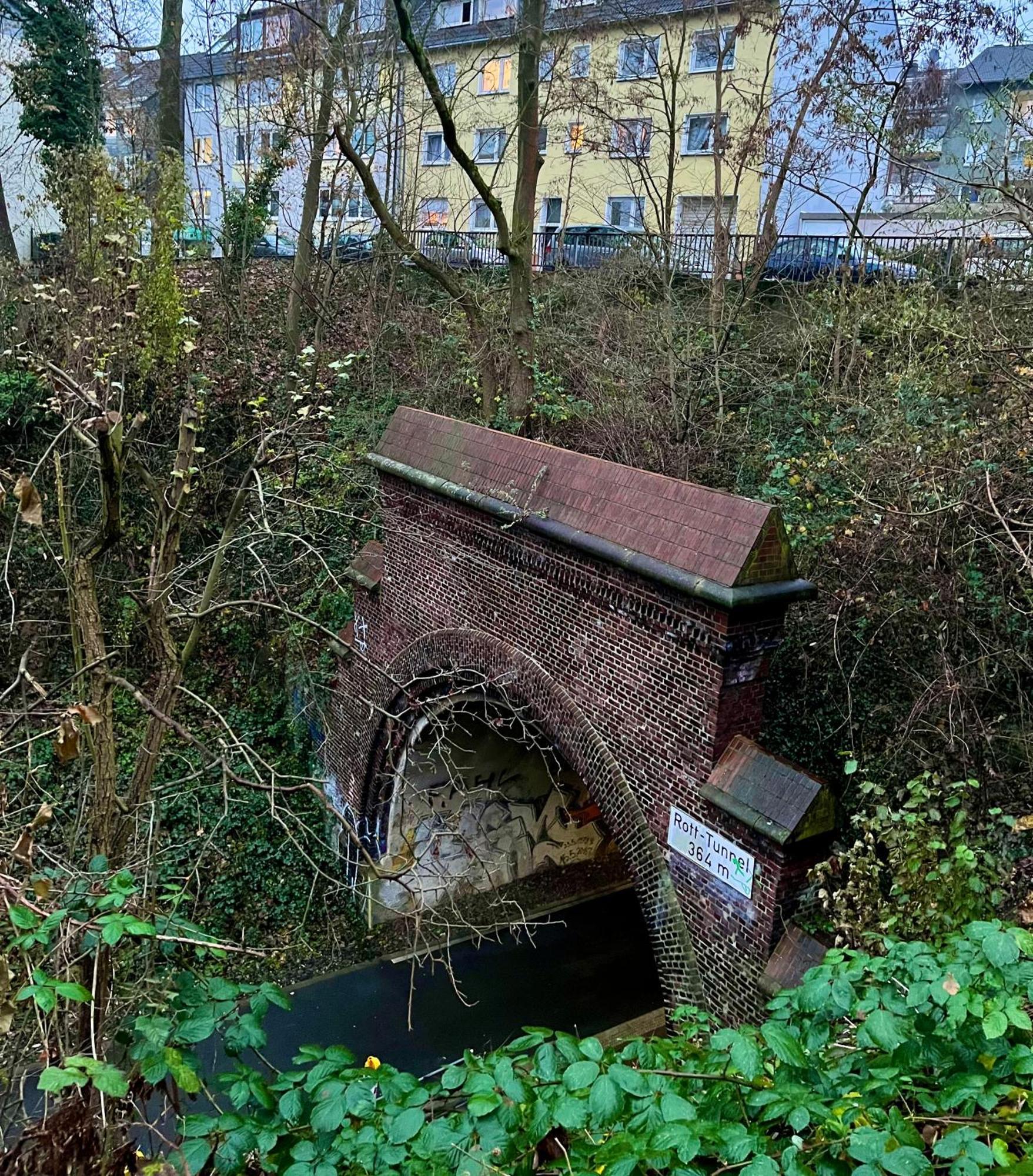Tunnel Apartment - Nordbahntrasse, Kontaktloser Self-Check-In, Netflix Wuppertal Exterior foto